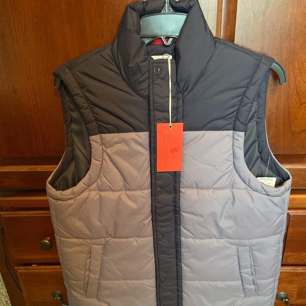 Men’s small southern proper puffer vest